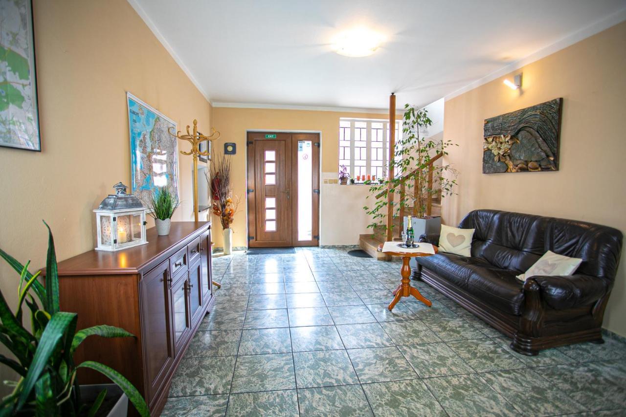 Penzion Vion Pilsen Exterior foto